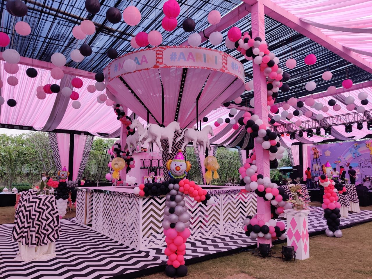Themed 1st Birthday Wonderland